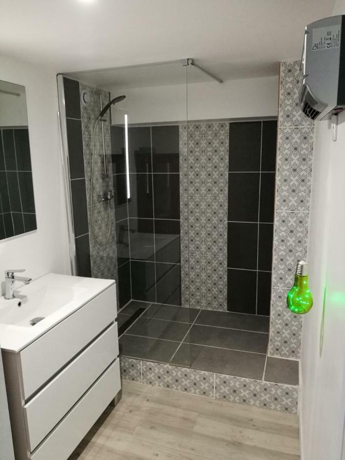 Maison Au Calme Climatisee Avec Spa De Mai A Fin Septembre Villa Royan Buitenkant foto